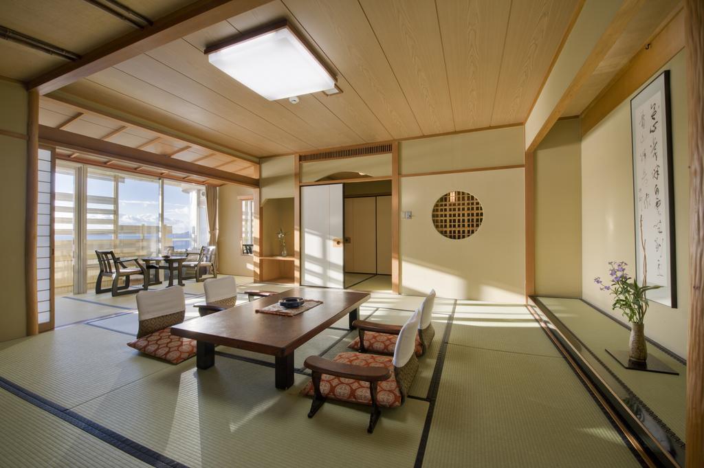 Hotel Tatsuki Gamagori Szoba fotó