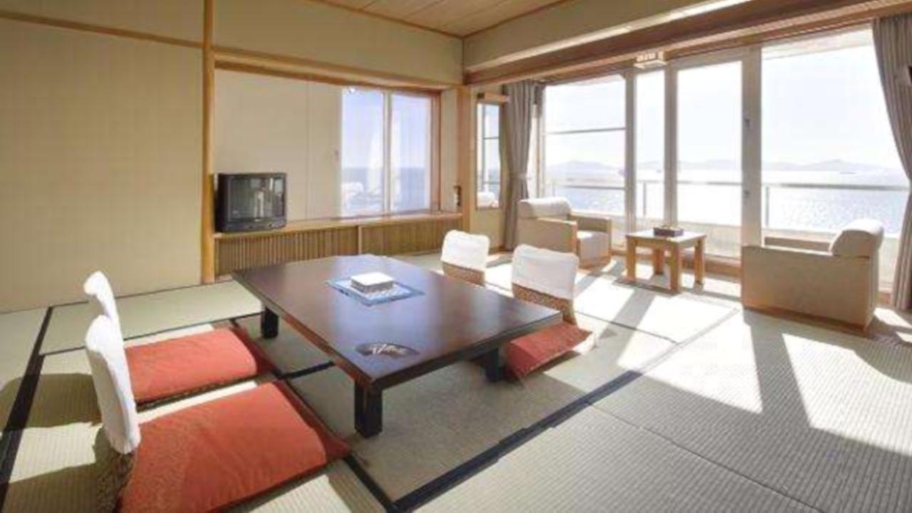 Hotel Tatsuki Gamagori Kültér fotó